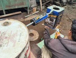 Mahasiswa Unand Ubah Sampah Plastik Jadi BBM di Agam