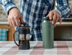 Panduan French Press, Metode Tradisional vs Modern, Mana Lebih Enak?