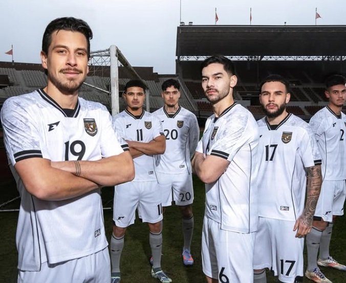 Efek Domino Gagal ke Piala Dunia 2026, Erspo Diduga Ogah Tebus Tagihan Vendor Jersey Timnas Indonesia.