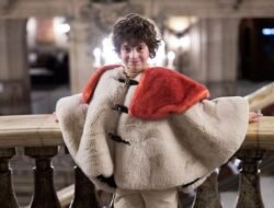 Dari Hobi Jadi Prestasi, Max Alexander Jadi Desainer Termuda di Paris Fashion Week