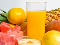 Ahli Ungkap Perbedaan Manfaat Buah Utuh dan Jus untuk Sahur dan Berbuka