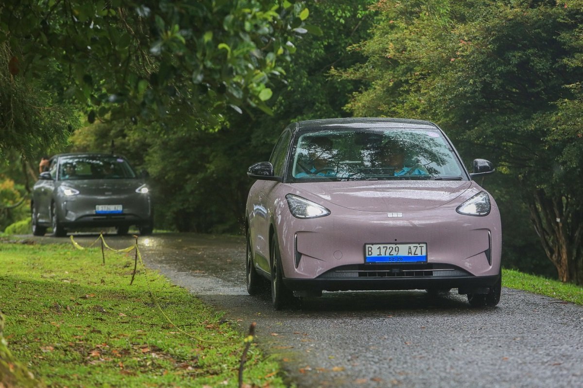 4 Tips Mudik Aman Pakai Mobil Listrik.