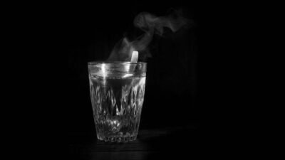 Minum Air Hangat Setiap Pagi, Apa Saja Efeknya untuk Kesehatan?