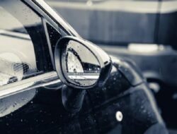 Pasar Mobil Bekas RI Masih Dikuasai Mobil Konvensional, Ini Model Terlaris
