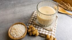 Jamu Beras Kencur, Resep Lengkap dan Manfaat Kesehatannya