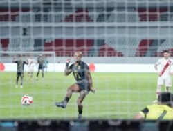 Efektif dari Bola Mati, Malut United Amankan Kemenangan atas Persis Solo