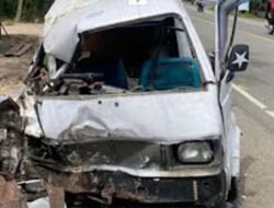 Sopir Truk Selamat, Penumpang Suzuki Carry Tewas dalam Kecelakaan Beruntun di Sumatera Barat