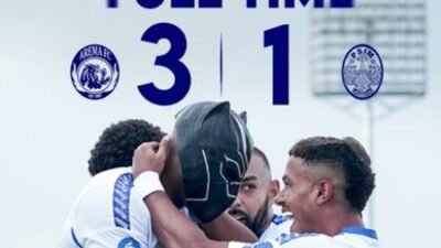 Arema FC menang 3-1 atas PSIM Yogyakarta di Super League 2025-2026.