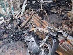 Kebakaran Dini Hari di Gang PGRI Labuhanbatu, Kerugian Ditaksir Ratusan Juta Rupiah