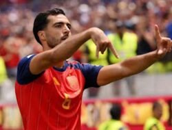 Gol Telat Merino Antar Spanyol ke Empat Besar