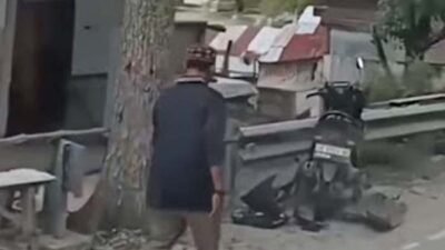 Tragedi di X Koto Singkarak, Mahasiswi Tewas Setelah Motor Tabrak Innova dan Bus
