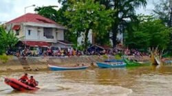 Mandi Bersama Teman, Bocah 11 Tahun Dilaporkan Hanyut di Sungai Air Tawar Barat