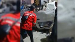 Adu Banteng Pikap dan Motor di Tuban