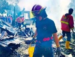 Rumah Kosong Ditinggal Melayat Terbakar, Tiga Petak Rumah Hangus di Padang