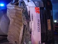 Jalur Pantura Tuban Kembali Normal Usai Kecelakaan Truk