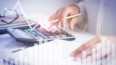 Target Pertumbuhan 6 Persen dan Rupiah Rp17.500 Dipandang Terlalu Optimistis