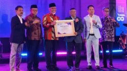 Mahyeldi Tegaskan Guru Bukan Profesi Sembarangan, Pendidik Pencetak Pemimpin Masa Depan