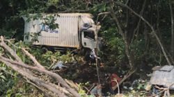 Kecelakaan Truk Box, Polisi Olah TKP