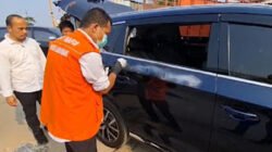 Rampok Bobol Mobil, Rp1,3 Miliar Melayang