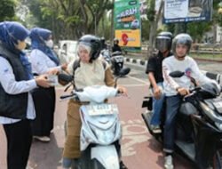 BPBD-Bank Nagari Bersinergi Bagikan Masker Gratis