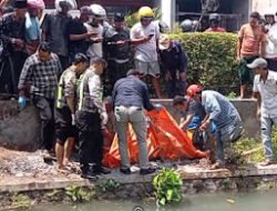 Polisi Selidiki Identitas Mayat di Sungai Bangkalan