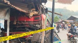 Truk BA 8360 QC Kecelakaan, Satu Tewas