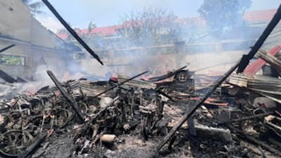 Puluhan Motor dan Alat Pertanian Terbakar di Pessel