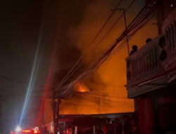 Kebakaran Hebat Terjadi di Kramat Pulo