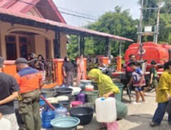 BPBD Padang Siapkan Bantuan Air Bersih bagi Korban Banjir