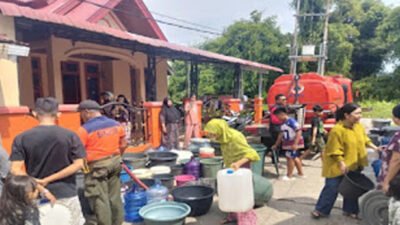 BPBD Padang Siapkan Bantuan Air Bersih bagi Korban Banjir