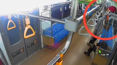 Screenshot CCTV pelaku pencurian tas di KRL ternyata residivis.