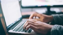 Bingung Cara Screenshot di Laptop? Ini Langkah-Langkahnya